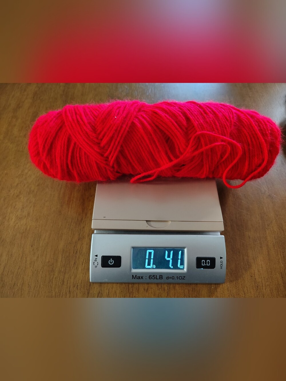 Large Yarn Bundle - Picture 4 of 14
